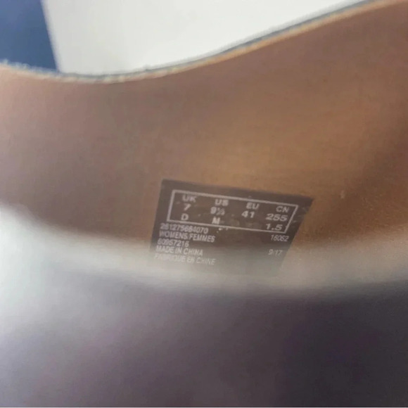 Clarks Collection Womens 9.5 Black Leather Deva Janie Open Toe Heeled Sandals - Picture 6 of 6